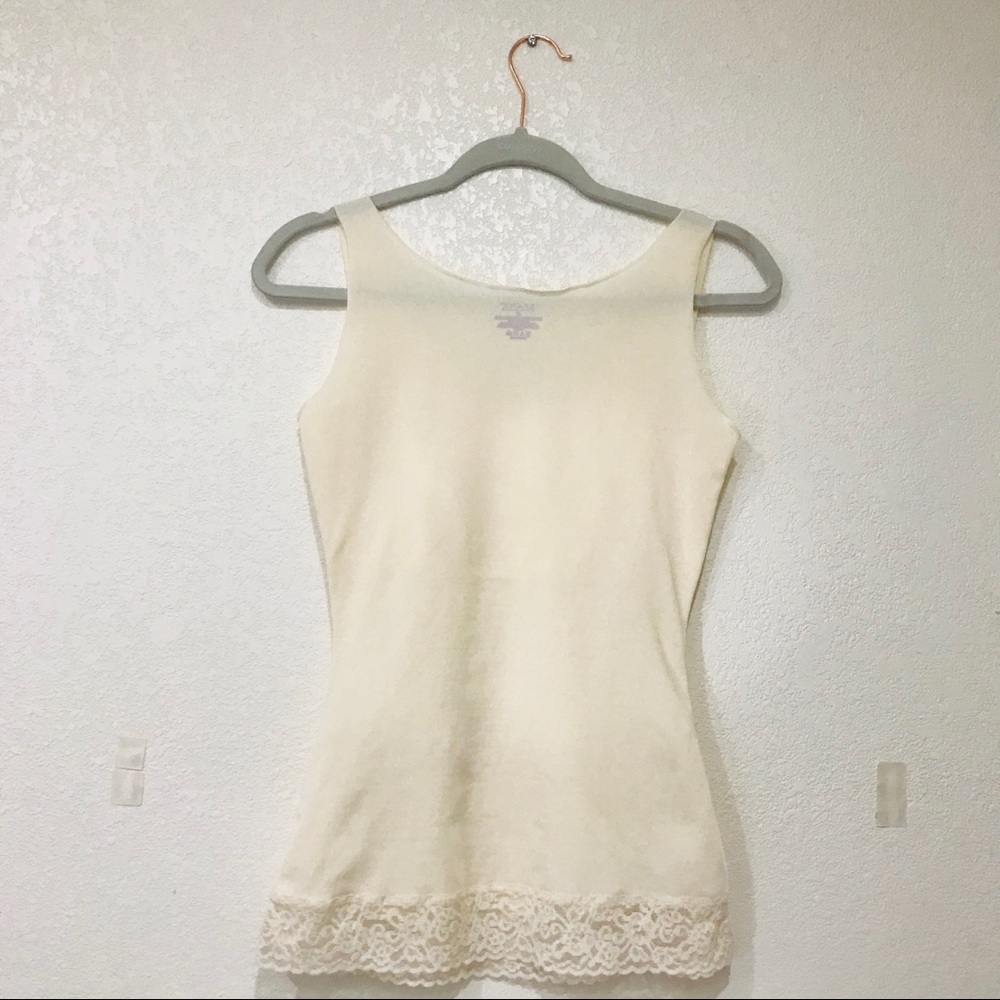 SPANX Top - Picture 6 of 6